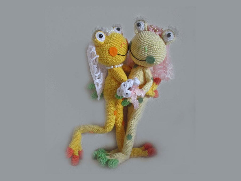 Rainbow bridal couples, Love is never wrong - Image 2