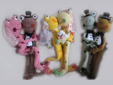 Rainbow bridal couples, Love is never wrong