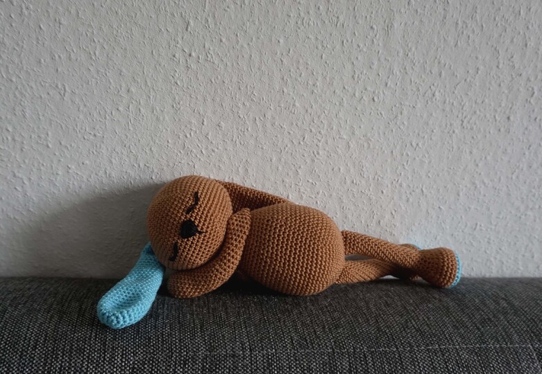 Amigurumi Häkelanleitung schlafender Hase Bella