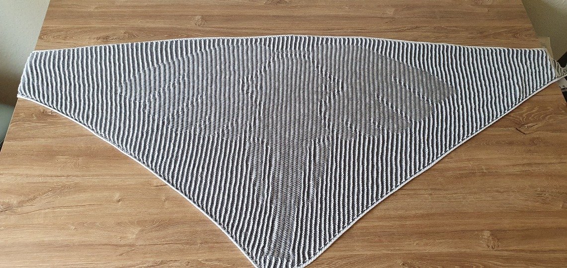 Elefant, Shadow Knitting, Illusion Knitting, Motif Shawl