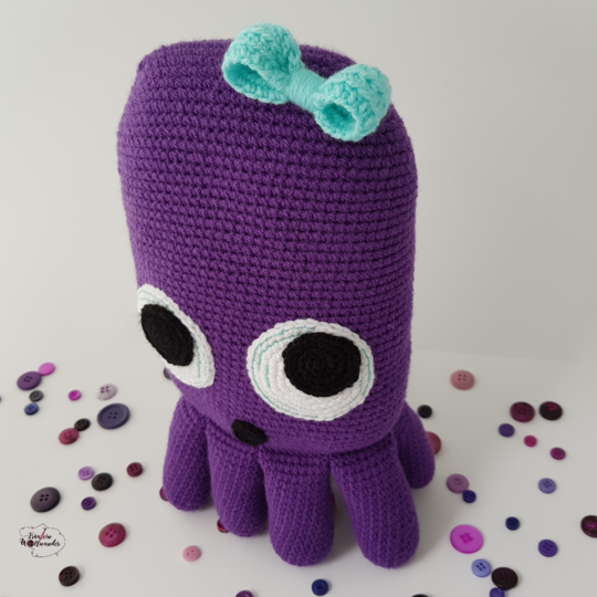 Häkelanleitung > Kuschelbuddie No.18 Oktopus Olivia <