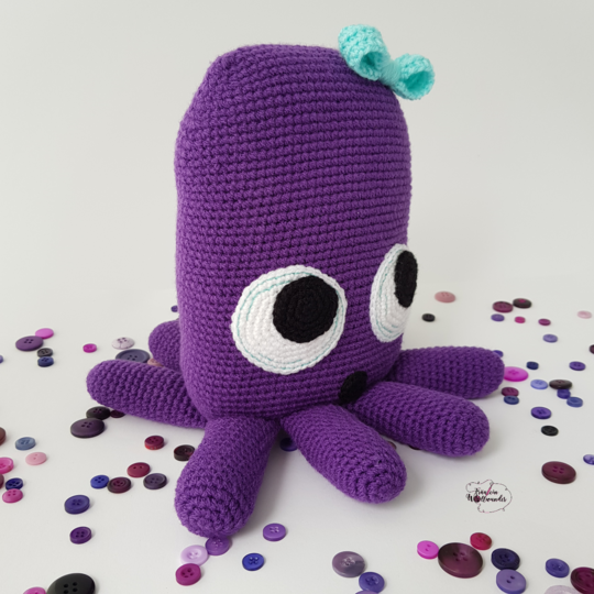 Häkelanleitung > Kuschelbuddie No.18 Oktopus Olivia <