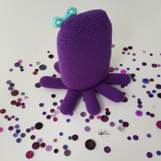 Häkelanleitung > Kuschelbuddie No.18 Oktopus Olivia <