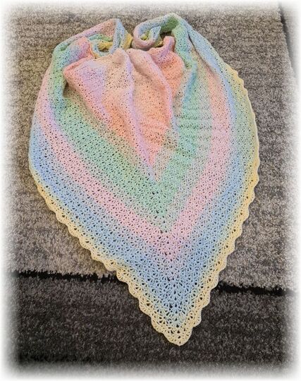 Häkelanleitung Dreieckstuch Ariana