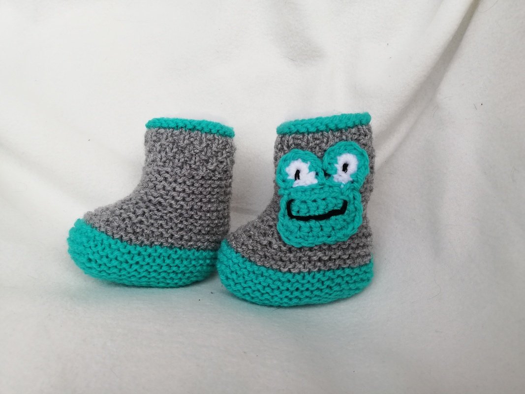 Strickanleitung Babyschuhe mit oder ohne Motiv/ bis 4 Monate tragbar - Bild 3