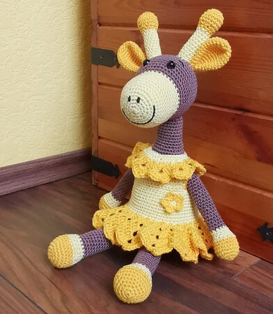 Giraffe Sunny - crochet pattern