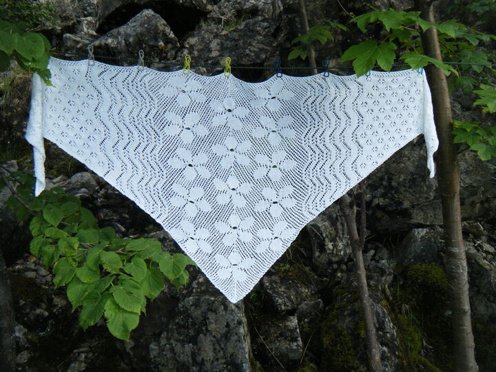 Knitting pattern scarf "wedding"