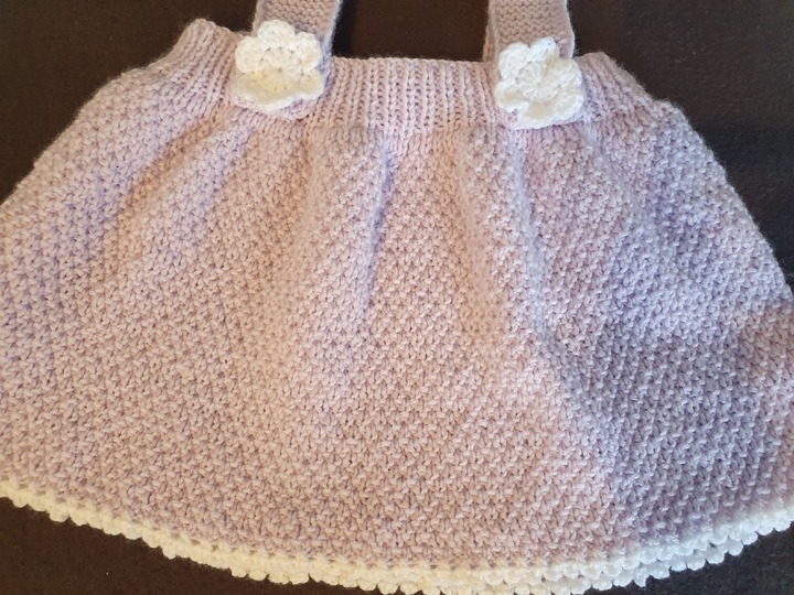 Strickanleitung Baby Röckchen mit Trägern Größe 80/86!