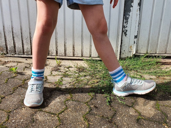 Strickanleitung Tennis Sockenmuster  22-47