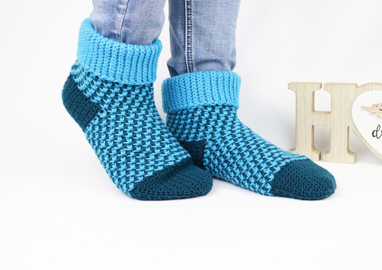 House socks “Casual”  (knitted look, comfortable heel), sizes: 34-43