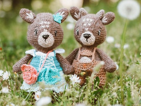 Rotwild in Tracht Häkelanleitung