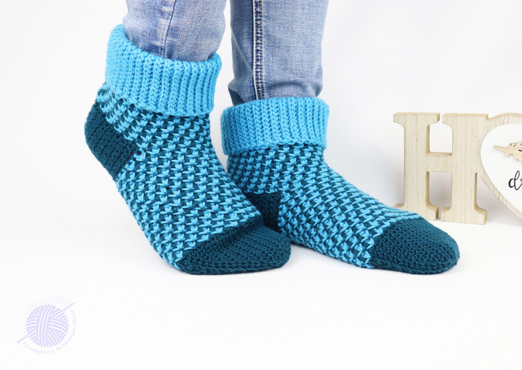 2 in 1 PDF set: hat & socks “Casual”, all sizes