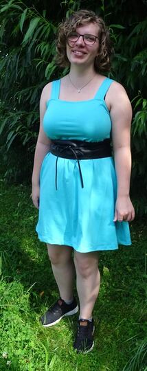 Kleid Anni in 5 Längen nähen mit Schnittmuster in Gr. 34 - 48 Trägerkleid