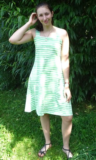 Kleid Anni in 5 Längen nähen mit Schnittmuster in Gr. 34 - 48 Trägerkleid