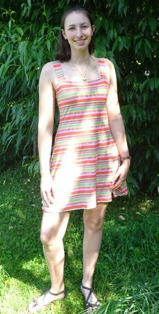 Kleid Anni in 5 Längen nähen mit Schnittmuster in Gr. 34 - 48 Trägerkleid