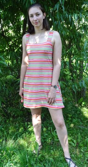 Kleid Anni in 5 Längen nähen mit Schnittmuster in Gr. 34 - 48 Trägerkleid