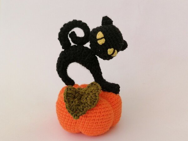 Halloween Black cat, Crochet pattern