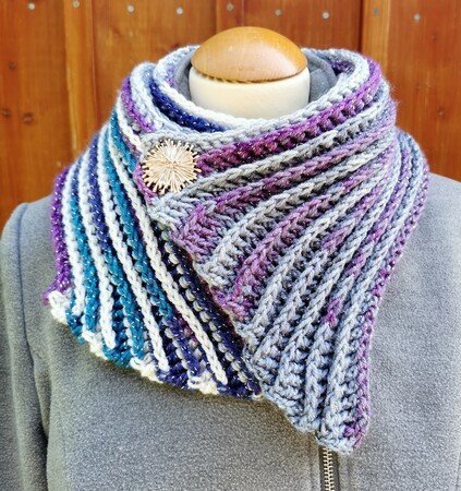 "Togo" - Unisex scarf - crocheted