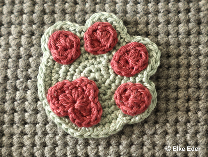 Pocket Dangler "Paws" - little Coin Purse, Key Ring, Appliqué