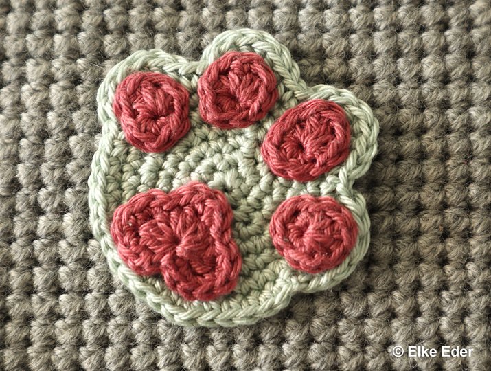 Taschenbaumler "Pfötchen" - Eurotäschchen, Schlüsselanhänger, Applikation