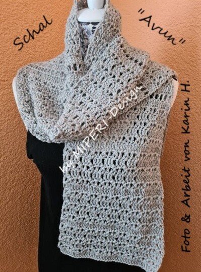 Schal  „Avun“