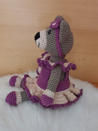 Miss Violett - crochetpattern teddy