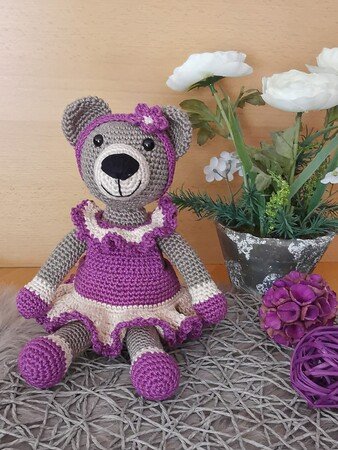 Miss Violett - crochetpattern teddy