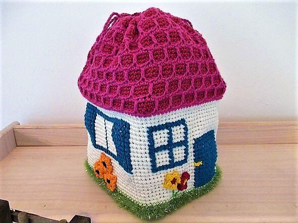 Häkelanleitung Aufbewahrungsbeutel Spielhaus