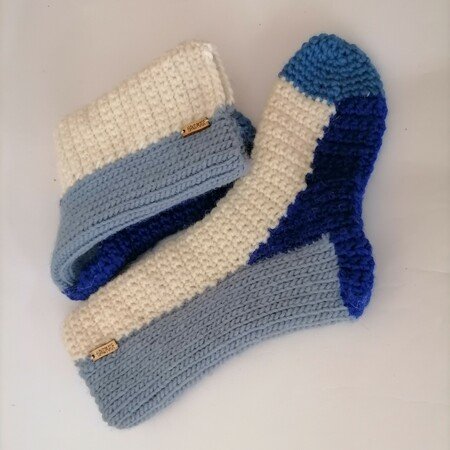 House Socks. Crochet pattern