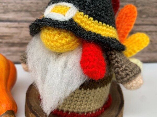 Crochet pattern pilgrim turkey gnome