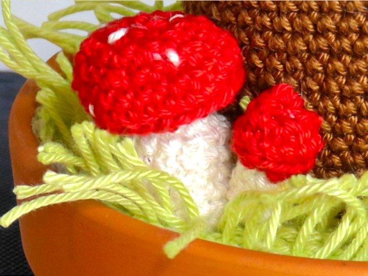 Dekorativer Zauberbaum - Häkelanleitung