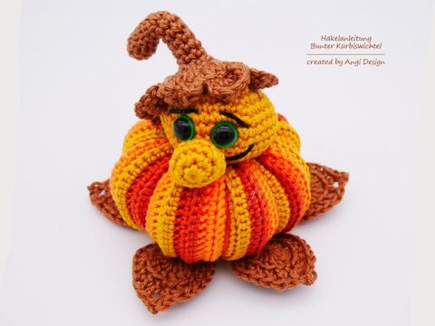 Häkelanleitung bunter Kürbiswichtel