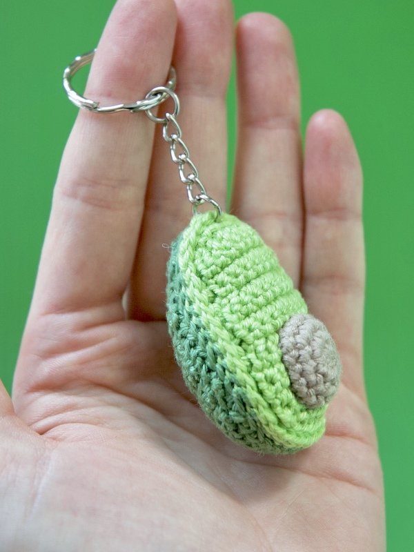 2 in 1 Bundle Avocado and Peas in Pod Key Chain Crochet Pattern