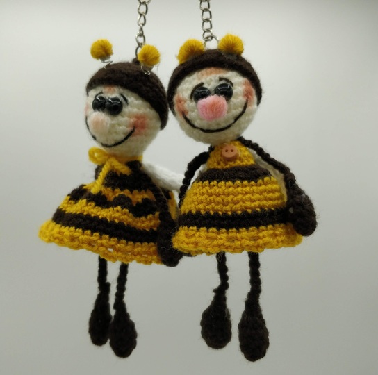 Häkelanleitung Schlüsselanhänger Bienchen Trici