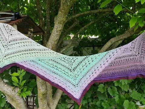 Anleitung Schwesterstern - ein außergewöhnliches Schultertuch