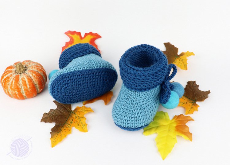Baby shoes "Boots" (size 0-12 m., knitted look)