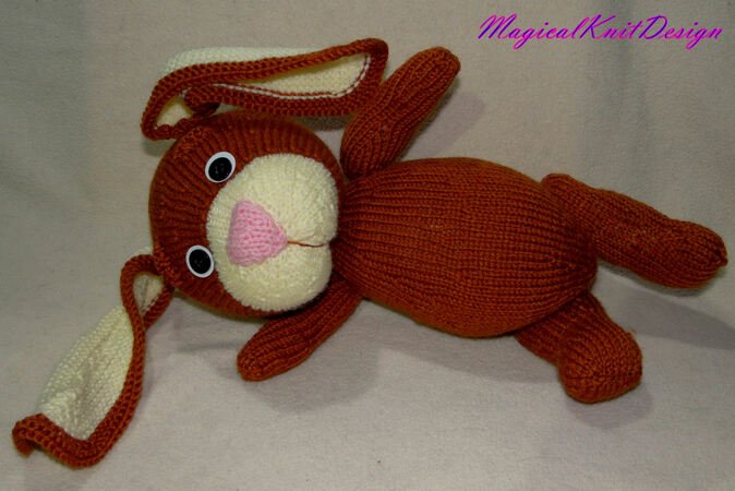 Brownie the sweet bunny row by row knitting pattern with photo-tutorial