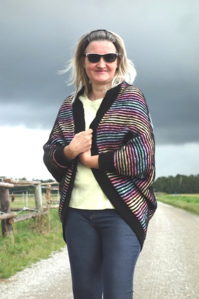 Seelenwärmer Tagpfauenauge Illusionsstricken - Bild 7