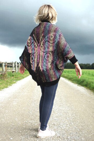 Seelenwärmer Tagpfauenauge Illusionsstricken