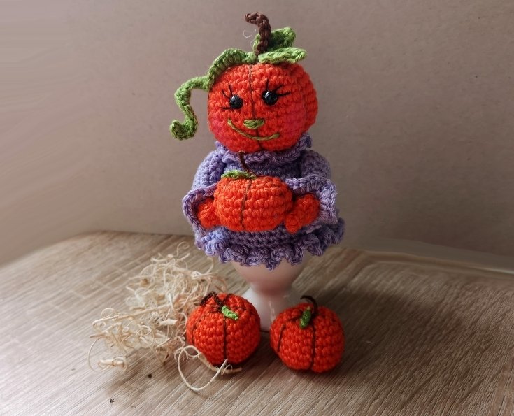 Häkelanleitung Fräulein Kürbis