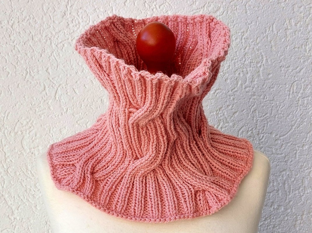 Strickanleitung Loop, Kragenschal "Verzopft" - Bild 11