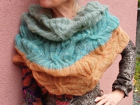 Strickanleitung Loop, Kragenschal "Verzopft"