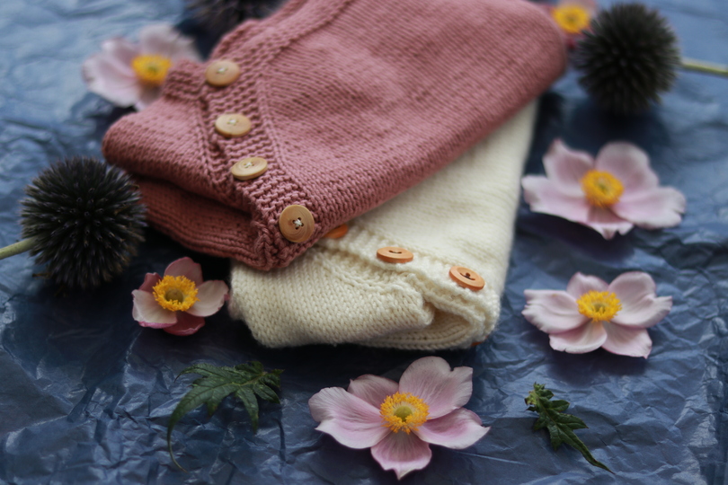 Strickanleitung | Fridas Schlüttli mit Mütze