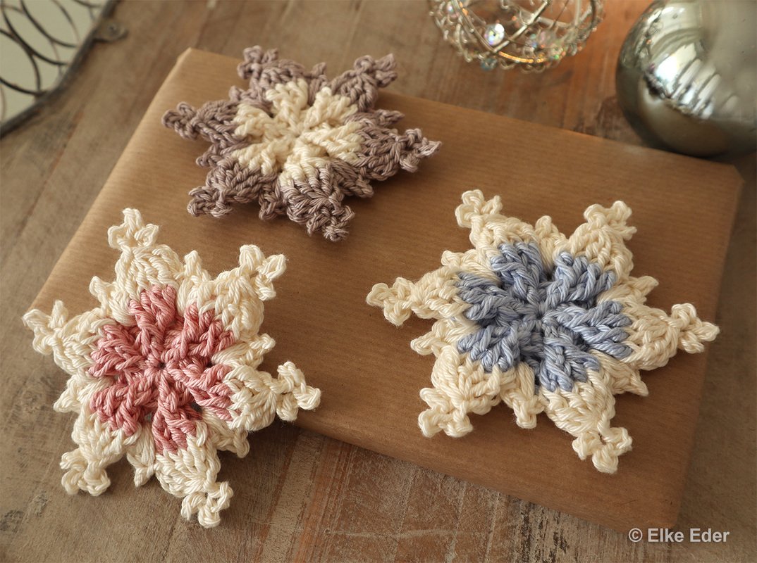 Snowflake "Fjolla" - Tree ornament, Gift Tag, Table Decoration, Christmas - Image 3