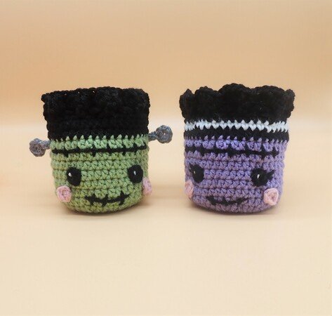 Frankenstein and Bride Pouches- Crochet Pattern