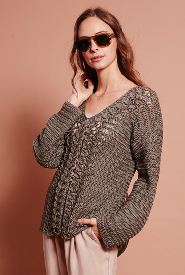 Häkelanleitung: Häkelpulli "Genau meins!" mit effektvollem Loch-Zopfmuster