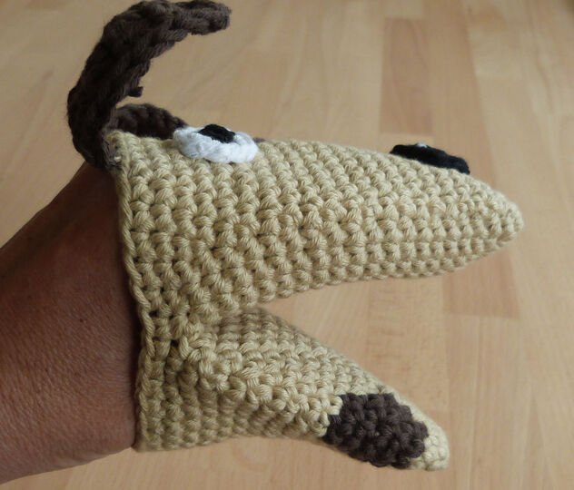 Crochet pattern potholder dog