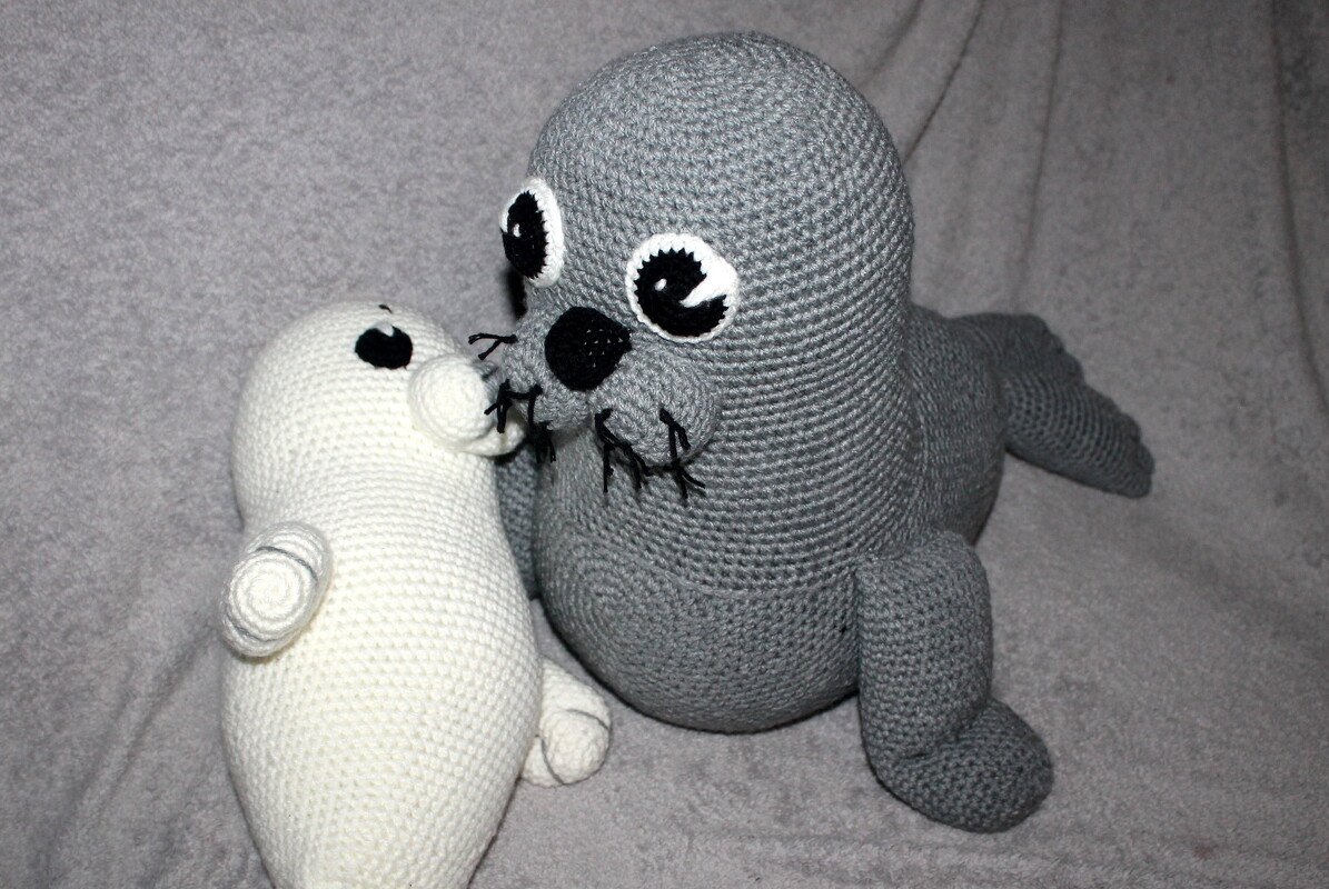 Seals pattern Betty and baby Brenda crochet pattern - Image 2