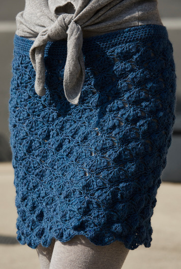 Häkelanleitung: Minirock in traumhaftem Petrol mit Büschelmaschen