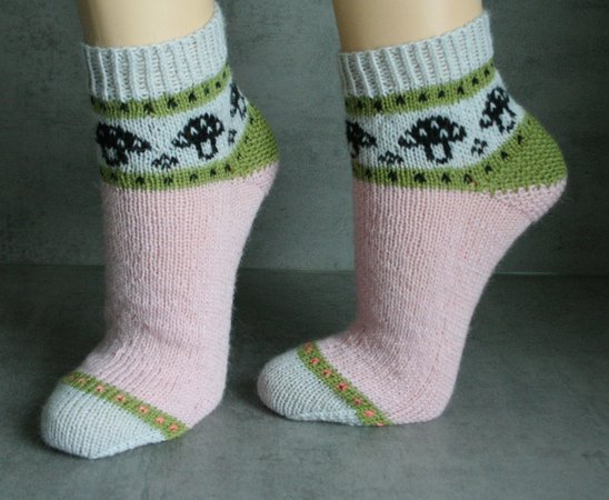 knitting pattern Waldkindergarten socks
